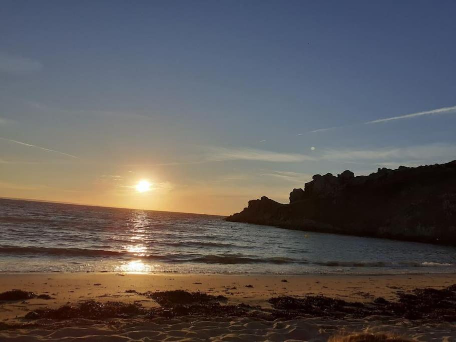 Maison Bretonne Au Centre De La Baie De St-Brieuc Yffiniac Exteriér fotografie